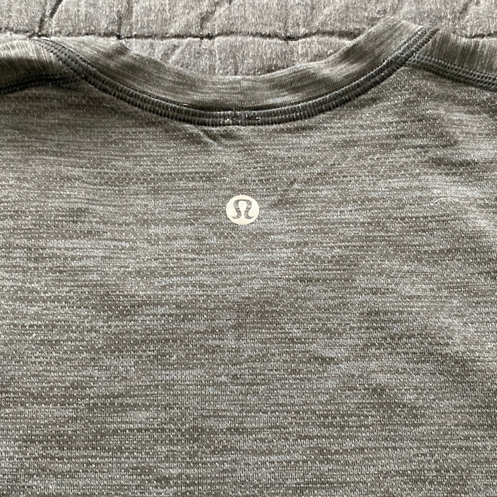 Lululemon Metal Vent Tech Shirt